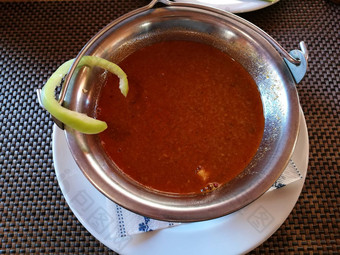 混合海鲜杂烩浓汤强大的辣椒托卡伊