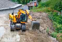重建设挖掘机作品建设网站扩大车道