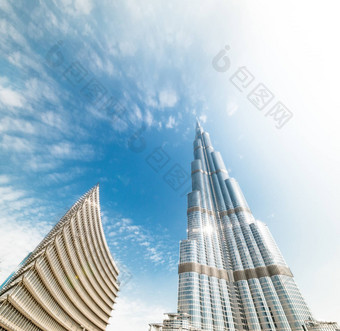 迪拜塔哈利法塔消失蓝色的天空迪拜阿联酋