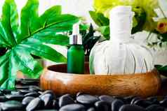 化妆品玻璃瓶至关重要的油泰国Herbal购买