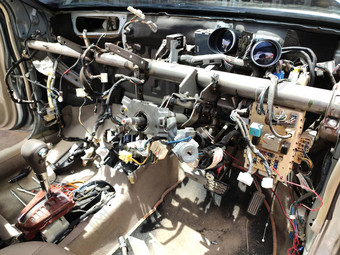 拆卸车控制台面板取代蒸发器空调装置丰田威驰
