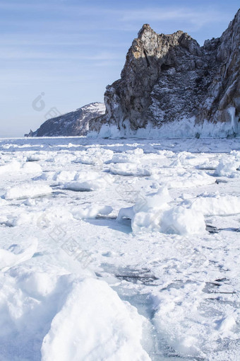 岩石悬崖<strong>冰湖</strong>贝加尔湖俄罗斯景观照片