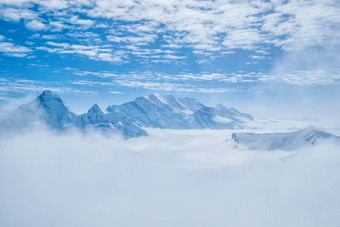 惊人的全景视图雪moutain瑞士天际线