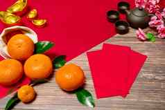 中国人一年橙色提供红色的信封中国人茶