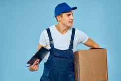 男人。工人纸板盒子交付加载程序生活方式蓝色的背景