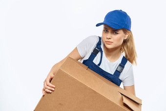 女人工作统一的盒子手包装服务光背景