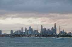 场景高楼大厦天空尖叫者办公室建筑港口墨尔本基尔达海滩墨尔本维多利亚澳大利亚
