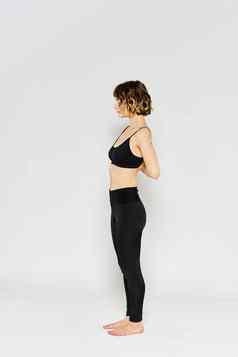 瑜伽体式体育运动女人健身光背景紧身裤模型