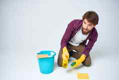 更清洁的桶地板上专业洗涤剂服务