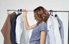 女人衣服衣柜悬挂器时尚风格模型