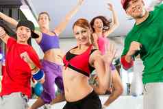 健身尊巴跳舞培训健身房