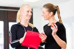 个人教练女人健身工作室