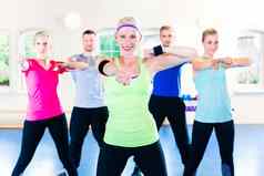 集团健身人健身房有氧运动
