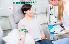 护士血捐赠