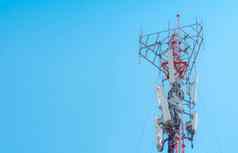 电信塔天线蓝色的天空广播卫星波兰沟通技术电信行业移动电信网络网络连接业务背景
