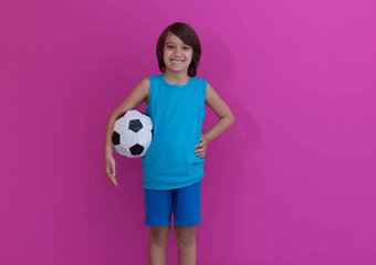 阿拉伯语男孩<strong>足球</strong>球粉红色的背景