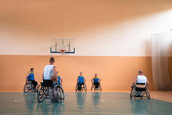 照片篮球团队残疾的人<strong>选择器</strong>大大厅开始篮球游戏