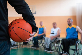 选择器解释战术篮球球员轮椅球员坐轮椅听选择器