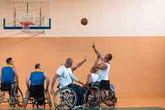 照片篮球团队残疾的人选择器大大厅开始篮球游戏