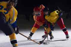 青少年冰曲棍球体育运动球员行动