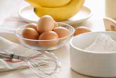 成分工具使蛋糕面粉黄油糖鸡蛋