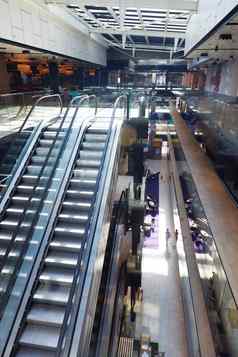 购物购物中心室内自动扶梯