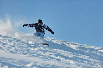 自由泳滑雪跳骑