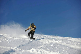 自由泳滑雪跳骑