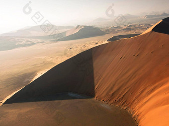风景如画的撒哈拉<strong>沙漠沙漠</strong>景观