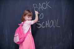学校女孩孩子背包写作黑板