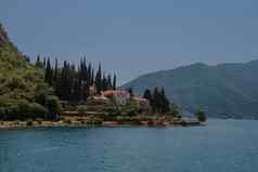 湾肮脏的亚得里亚海海黑山共和国美丽的视图自然景观海岸肮脏的风景优美的夏天度假胜地景观夏天休息假期