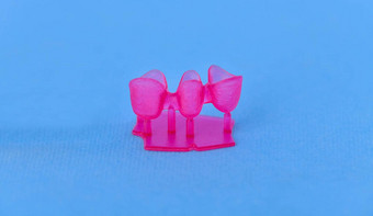 塑料模具类型牙科牙冠