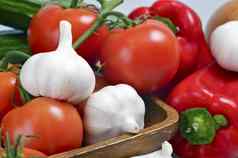 番茄大蒜红色的红辣椒新鲜的蔬菜特写镜头照片