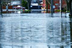 深洪水水街伊利诺斯州大洪水