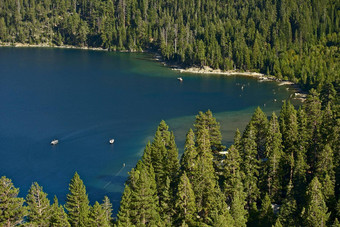 船湖太浩夏天风景湖太浩塞拉内华达山加州美国