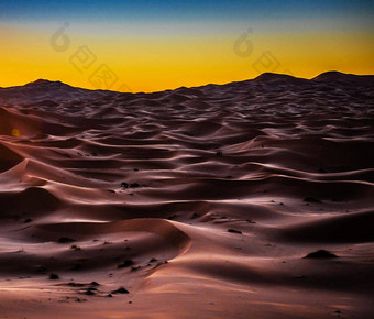 风景优美的脊沙子沙丘撒哈拉<strong>沙漠沙漠</strong>摩洛哥
