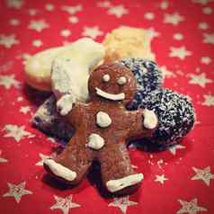 圣诞节自制的姜饼饼干节日概念烘焙圣诞节时间