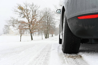 车<strong>冬天</strong>雪<strong>冬天</strong>轮胎<strong>冬天</strong>景观雪背景