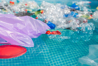 问题垃圾塑料回收污染环境概念塑料垃圾污染水环境