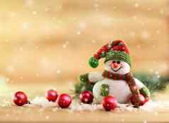 圣诞节背景有趣的雪人穿着圣诞老人老人圣诞节装饰明亮的背景