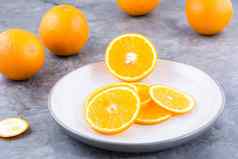 块新鲜的橙色板表格维生素饮食活力