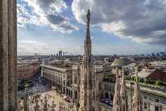 米兰意大利全景视图大教堂大教堂梯田阳台的大教堂