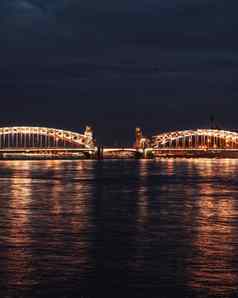 俄罗斯彼得堡7月桥彼得伟大的布尔什霍赫廷斯基彼得堡俄罗斯