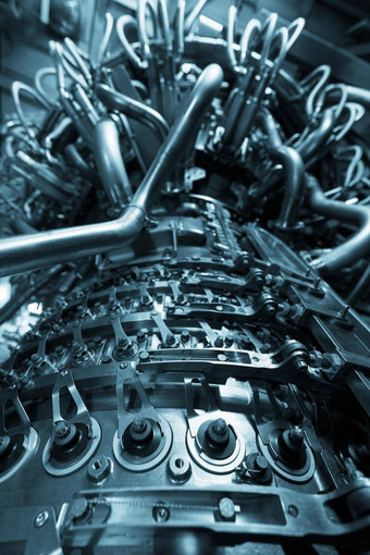 气体涡轮引擎饲料气体压缩机位于内部加压外壳气体涡轮引擎离岸石油气体中央处理平台