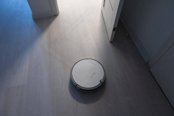 机器人真空更清洁的执行自动清洁公寓时间聪明的首页