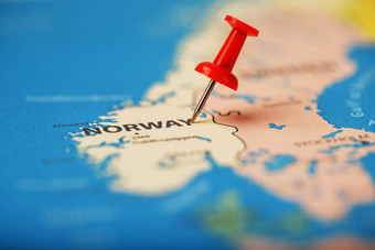 多色的按钮位置坐标目的地地图挪威
