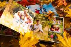 秋天黄色的叶子家庭相册,秋天叶子安排照片书背景