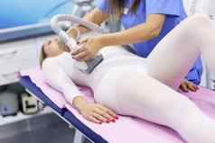 女人特殊的西装反脂肪团肚子按摩水疗中心装置
