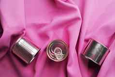 锡粉红色的柔滑的织物审美概念