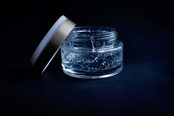 透明的Jar保湿奶油透明质酸酸